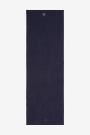 SEA YOGI // Midnight Yogitoes extra long travel towel by Manduka, Online Yoga Shop, spread out