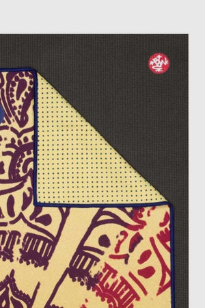 MANDUKA // YOGITOES SKIDLESS MAT TOWEL - CHAKRA PRINT