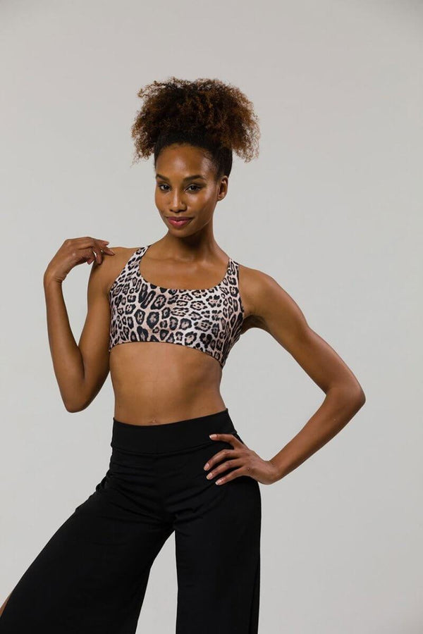 SEA YOGI // Onzie Chic Bra in Leopard, front