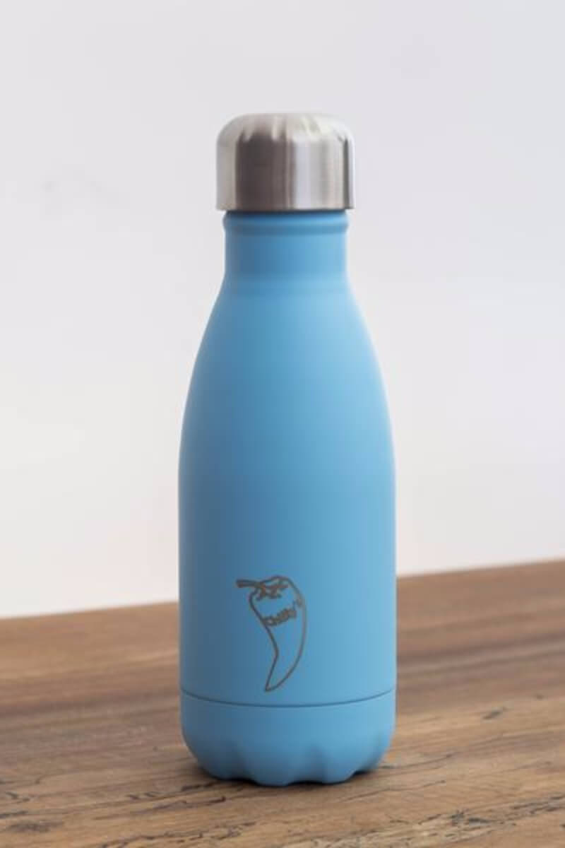 CHILLY // PASTEL BLUE WATER BOTTLE - 12H HOT / 24H COLD – Sea Yogi