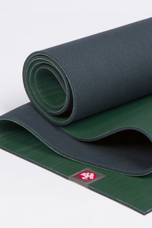 MANDUKA EKOLITE YOGA MAT SAGE STYLE AND CLOSE UP IMAGE