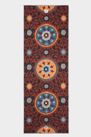 MANDUKA // YOGITOES SKIDLESS MAT TOWEL - ALIGNED